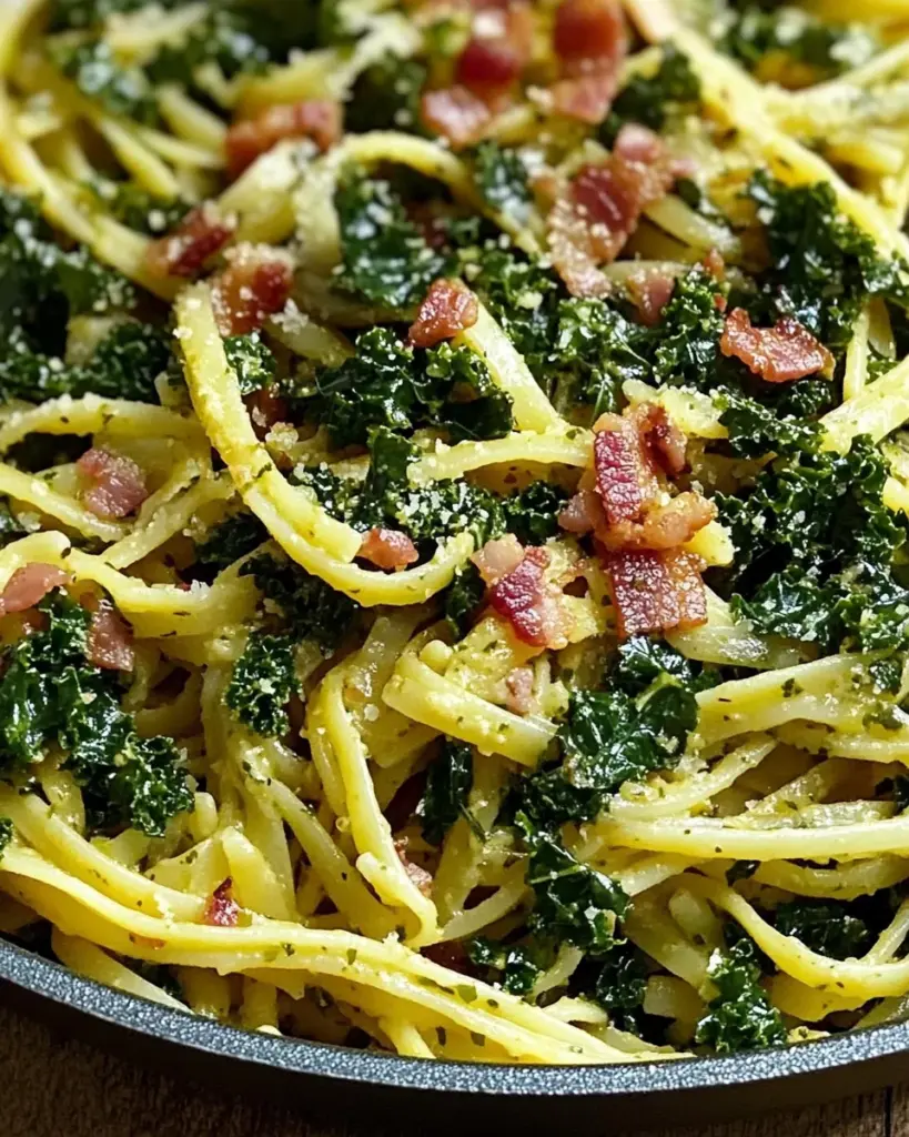 Grünkohlpfanne mit Nudeln